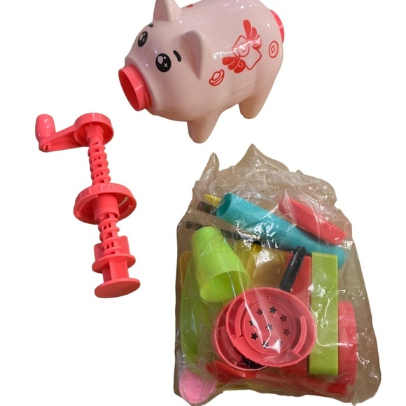 Pig Noodle & Ice Cream Maker Kits Accessories putty, Clay, dough Not Inc. - Picture 8 of 8